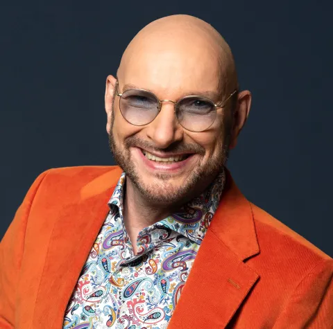 Bild: TV-Star RALPH MORGENSTERN im Hit-Musical SISTER ACT 