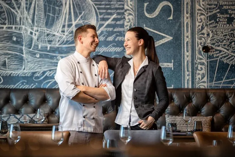 Frischer Gourmet-Wind im Doppelpack: Hotel Hafen Flensburg mit neuem Küchenchef und Restaurantleitung Bild: Frischer Gourmet-Wind im Doppelpack: Hotel Hafen Flensburg mit neuem Küchenchef und Restaurantleitung