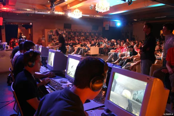 Bundesliga der Computerspieler präsentiert Preisgeld der fünften Saison Bild: Bundesliga der Computerspieler präsentiert Preisgeld der fünften Saison