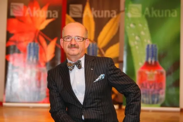 Großer Rückblick zur Akuna Gala in Frankfurt am Main am 16.Mai 2009 Bild: Großer Rückblick zur Akuna Gala in Frankfurt am Main am 16.Mai 2009