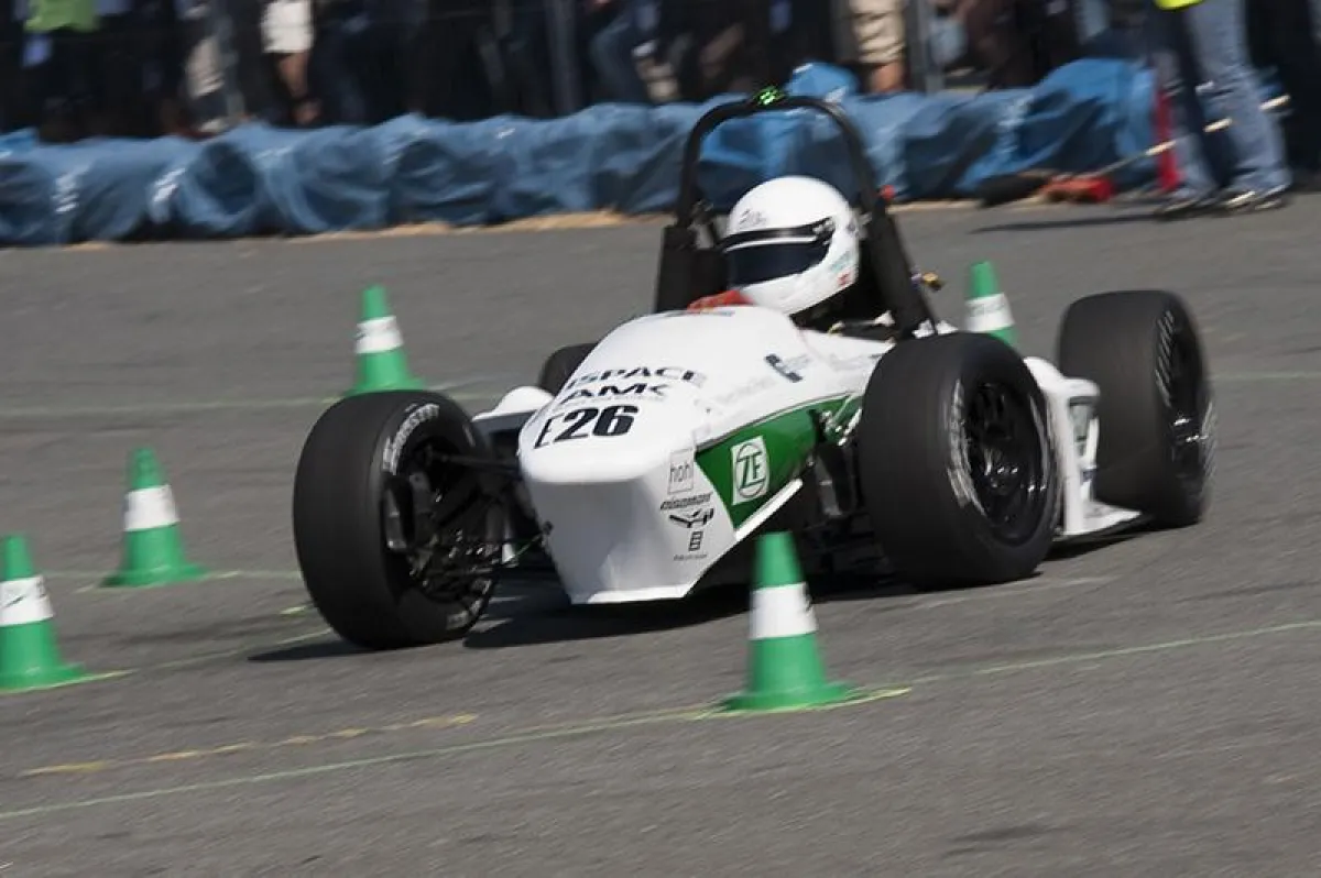 Auch beim Skid-Pad in Sachen Querbeschleunigung Sieger: Das Greenteam Stuttgart