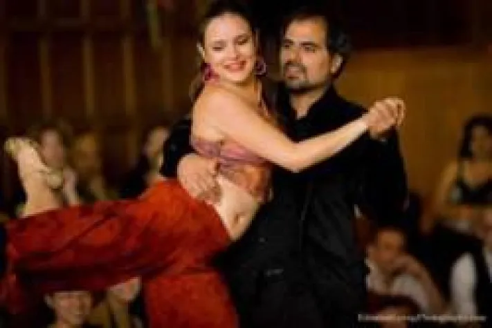 Bild: Tango tanzen wie die Weltmeister, Tangoworkshop, La Rogaia Tangoreisen, Tangourlaub September 2012