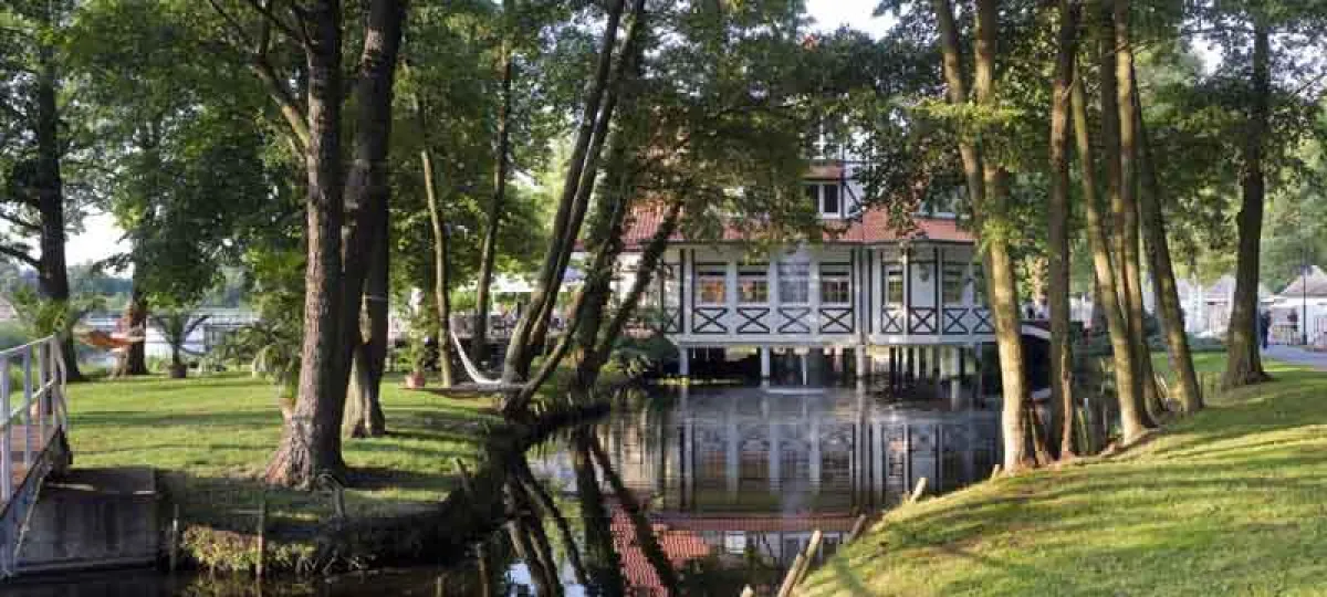Eventlocation Seelodge bei Berlin (Foto: Optimahl, frei zur Veröffentlichung bei Namensnennung)