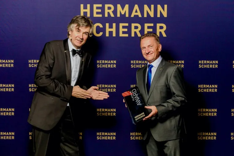 Experten—Award des Expertenportals geht an Franz Zimmermann aus dem Allgäu Bild: Experten—Award des Expertenportals geht an Franz Zimmermann aus dem Allgäu