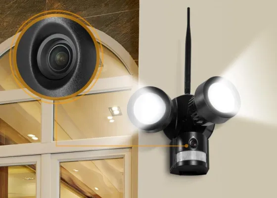 Bild: IP-Cam HD Outdoor mit LED Flutlicht TX-83