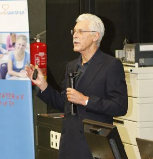 Bild: 8. Bayerisches Schulsanitätsdienst-Symposium am Klinikum Grosshadern mit 700 Teilnehmern ein Riesenerfolg