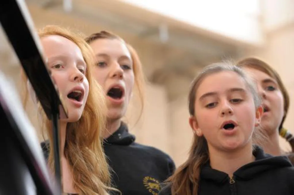 Stagecoach Schüler lieben Gesang, Tanz und Schauspiel