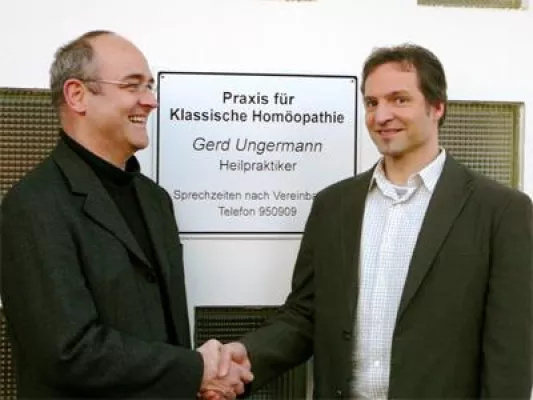 Heilpaktiker arbeiten zusammen - Neues Angebot in Büdingen Bild: Heilpaktiker arbeiten zusammen - Neues Angebot in Büdingen