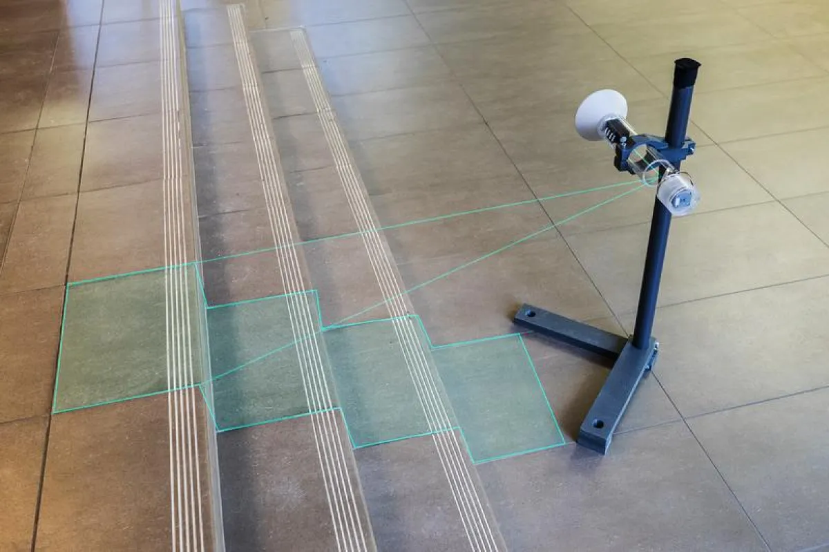Radar-on-Chip-Sensor zum Scannen der Umgebung für die elektronische Steuerung z. B. von Beinprothesen. (Fraunhofer IPA/Rainer Bez)