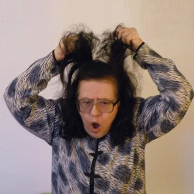 Bild: Internetpiraten bringen Almuth Hauptmann-Gurski zum Haare ausraufen