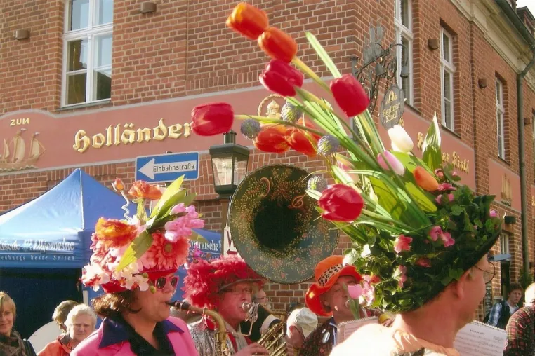 21. Tulpenfest feiert "Holland in Potsdam" Bild: 21. Tulpenfest feiert "Holland in Potsdam"