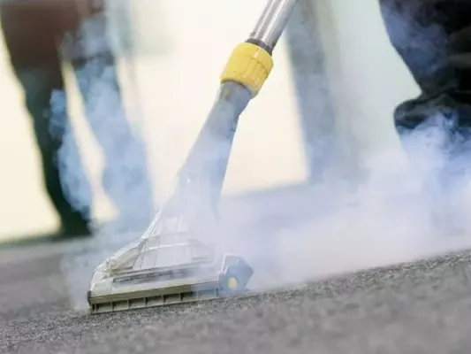 Bild: Was ist Dampfreinigung und wie kommt sie Ihrem Teppich zugute?