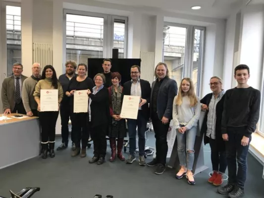 Bild: Schulen als Vorreiter für innovative Förderkonzepte bei Legasthenie und Dyskalkulie prämiert