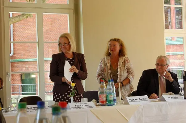 Bild: Onkolotse: Fortbildung für in der Versorgung von krebskranken Menschen wird fortgesetzt.