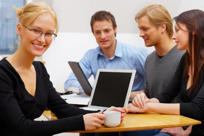 Marketing-Kompetenzen Web 2.0 – WBS Hamburg qualifiziert Marketingfachkräfte zum Schwerpunkt Online-Marketing Bild: Marketing-Kompetenzen Web 2.0 – WBS Hamburg qualifiziert Marketingfachkräfte zum Schwerpunkt Online-Marketing