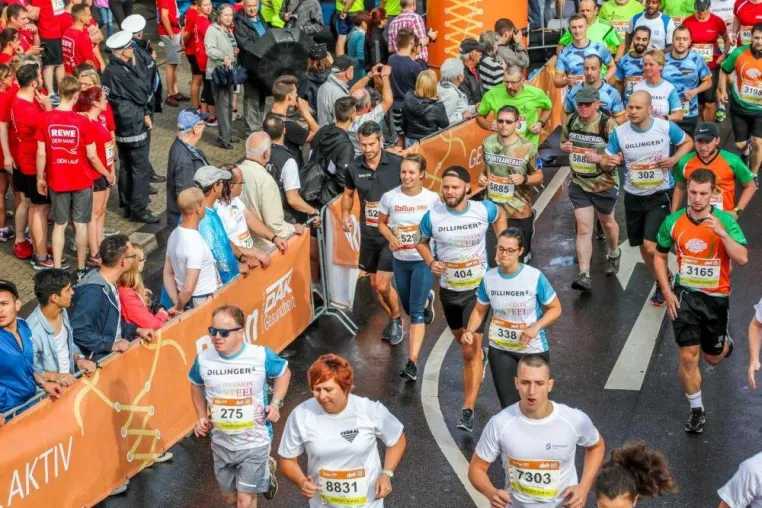 Bild: Stuttgart läuft am 12. Juli - Jetzt noch anmelden zum B2Run