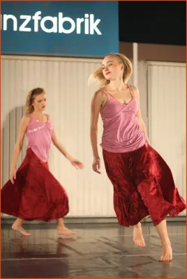 Bild: Tanz in den Frühling: Wochenendkurse in Ballett, Jazz, Step, Modernem Tanz und Hip-Hop