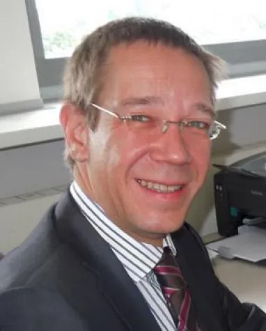 Bild: SINTEC analysiert Kundenprojekte mit Diamant-BI