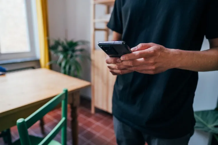 Bild: Sicheres und nachhaltiges mobiles Arbeiten für Non-Profits mit Samsung und everphone