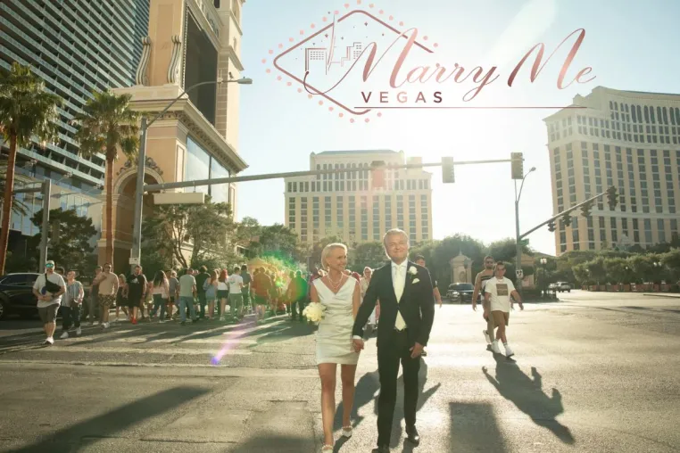 Hochzeit in Las Vegas: Was der Traum in der Wüste wirklich kostet Bild: Hochzeit in Las Vegas: Was der Traum in der Wüste wirklich kostet