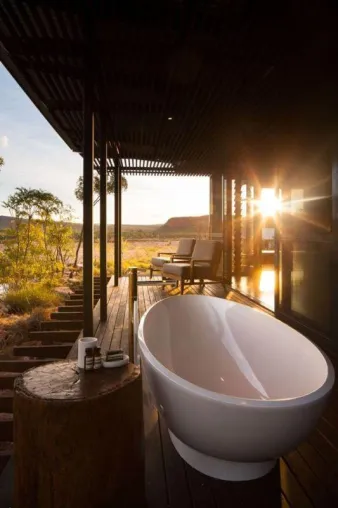 Bild: Bad mit Ausblick im westaustralischen Outback
