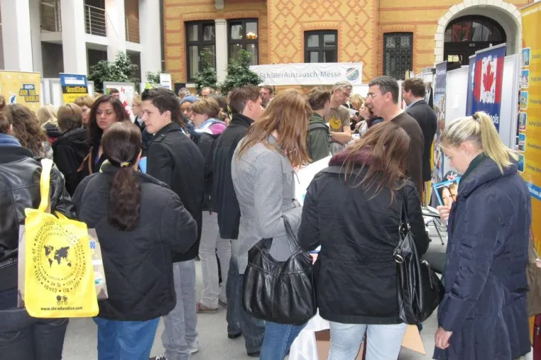 Bild: Norddeutsche SchülerAustausch Messe am 3.9.2011: Umfassende Informationen und Stipendien für Schüler