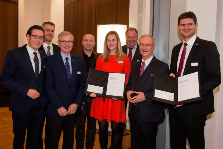 Bild: Bürohäuser aus Stahlbeton und Holz und Optimierung von Traktorengetrieben / Hans-Messer-Preis 2016 verliehen