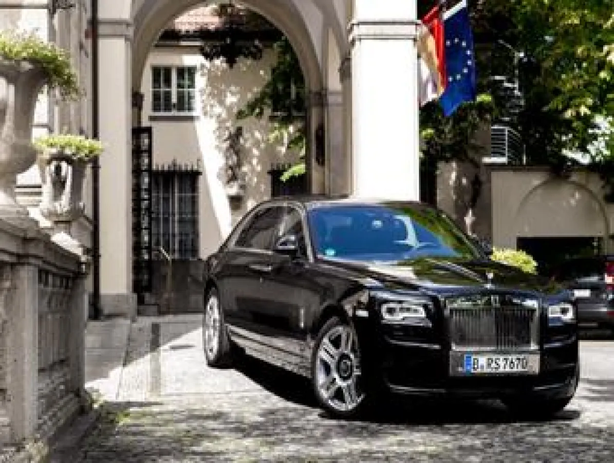 Rolls-Royce - Schlosshotel Im Grunewald