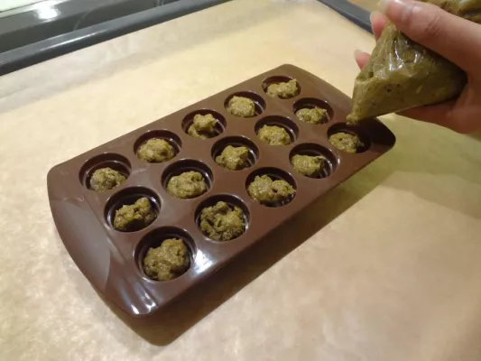 Aktiver Tierschutz: Tiergerechte Hundeleckerlis für vitale Hunde Bild: Aktiver Tierschutz: Tiergerechte Hundeleckerlis für vitale Hunde