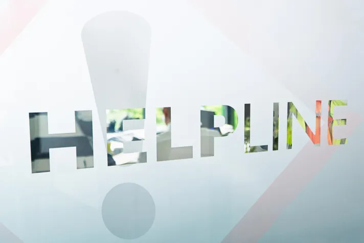 Bild: Happy Birthday Helpline! Der UMCO Fachservice wird 1 Jahr alt