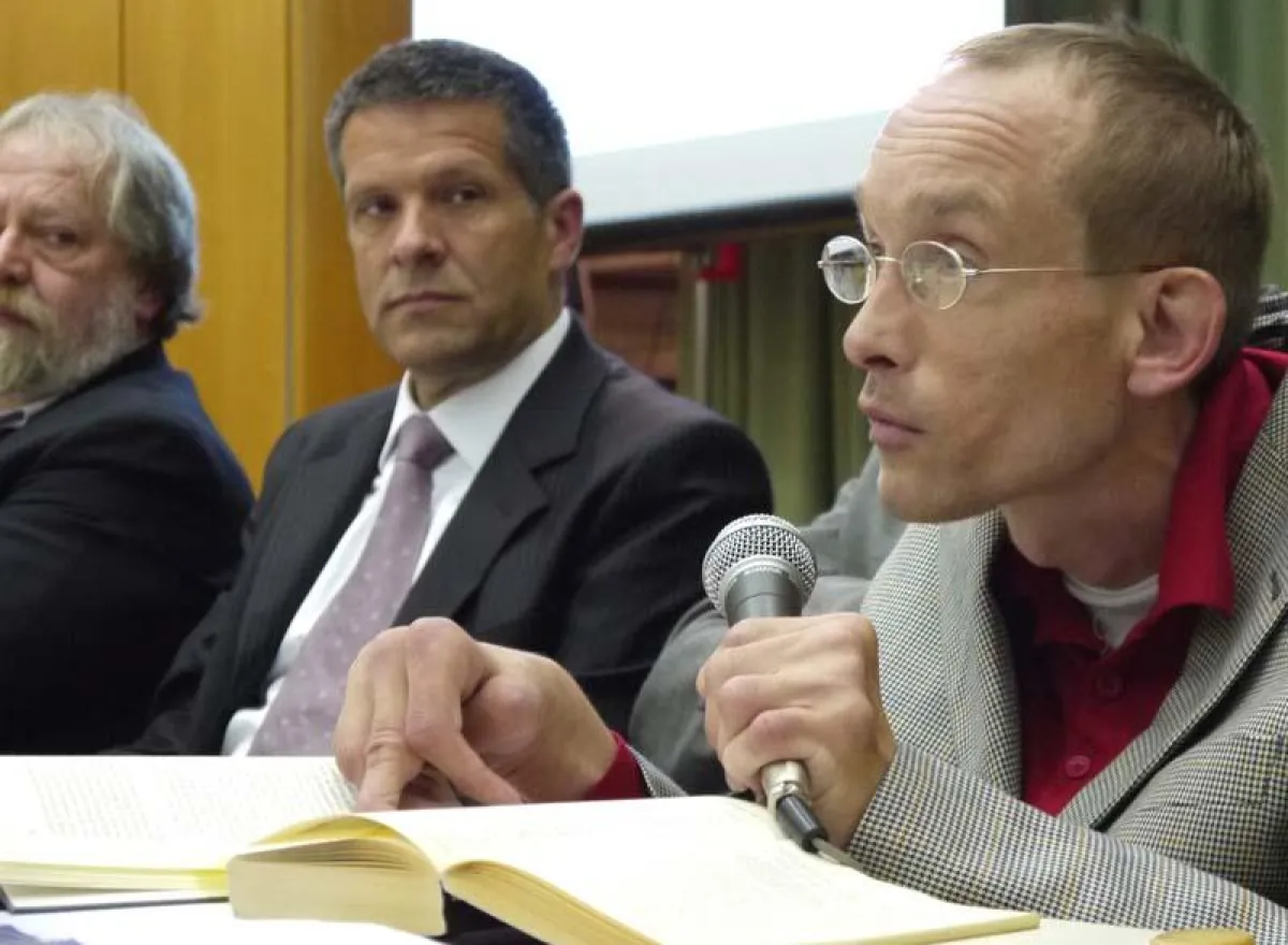 RA Martin Theben (re.), Staatssekretär Rainer-Maria Fritsch (li.)