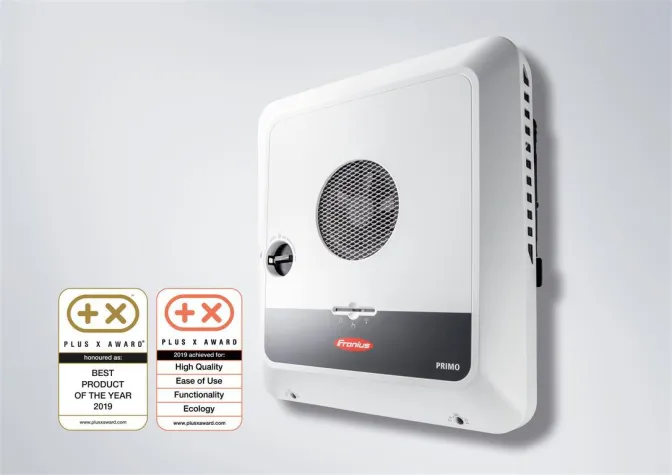 Bild: Auszeichnungen für Primo GEN24 Plus und Symo Advanced von Fronius