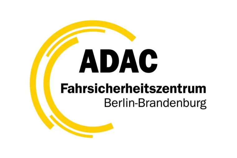 Mehr Sicherheit für Zivildienstleistende - Fahrtraining wird Pflicht Bild: Mehr Sicherheit für Zivildienstleistende - Fahrtraining wird Pflicht