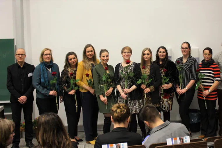 Bild: Große Abschlussfeier der Kindheitswissenschaften des Fachbereichs Sozialwissenschaften der Hochschule Koblenz