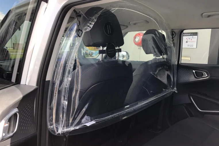 Buitink Technology entwickelt Coronaschutz für Fahrzeugkabinen Bild: Buitink Technology entwickelt Coronaschutz für Fahrzeugkabinen