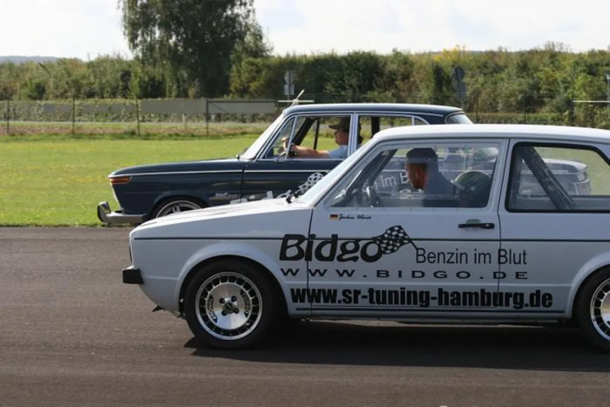 VW Golf mit 600 PS (c) BIDGO.de