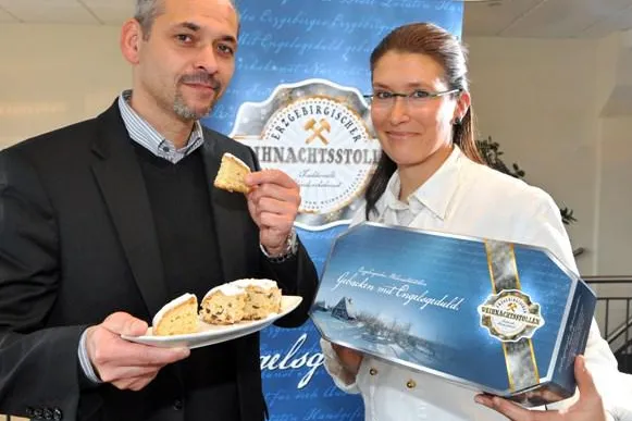 Stollenverband Erzgebirge startet mit „Veilchen“ und neuer Verpackung in die Stollensaison Bild: Stollenverband Erzgebirge startet mit „Veilchen“ und neuer Verpackung in die Stollensaison