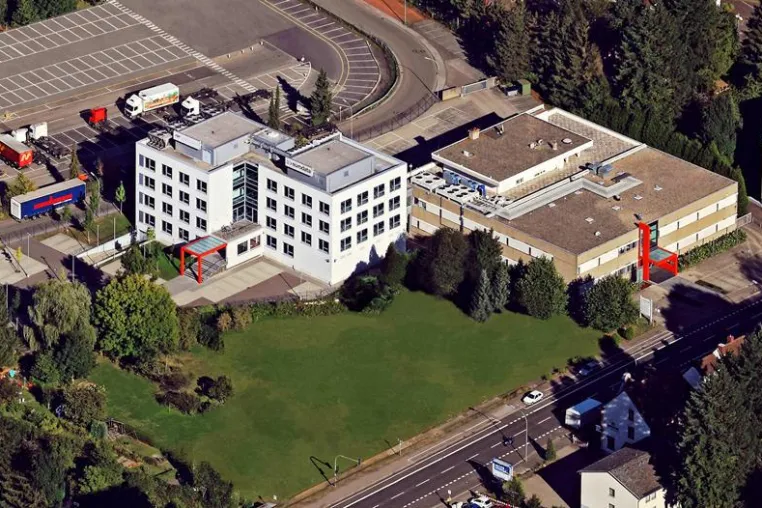 Auszeichnung „Grüne Hausnummer“ für ETL-Rechenzentrum Bild: Auszeichnung „Grüne Hausnummer“ für ETL-Rechenzentrum