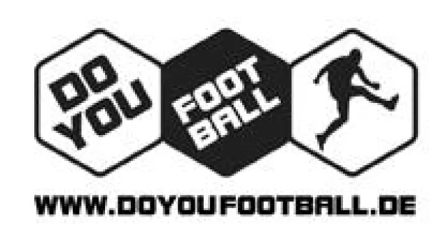 Bild: DO YOU FOOTBALL BAUT TEAM AUS