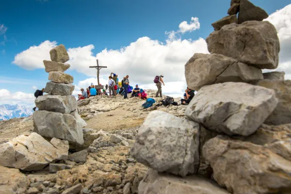 Lagazuoi Cairn Festival Steinmännchenbauer-Contest vom 14. bis zum 16. Juli 2017 Bild: Lagazuoi Cairn Festival Steinmännchenbauer-Contest vom 14. bis zum 16. Juli 2017