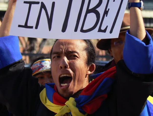Bild: Proteste und Tote in Tibet - Berlin demonstriert Solidarität