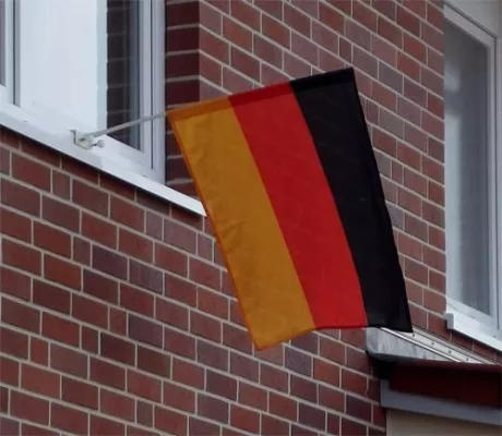 Bild: Tüftler aus Castrop-Rauxel entwickelt den Fanartikel 2012