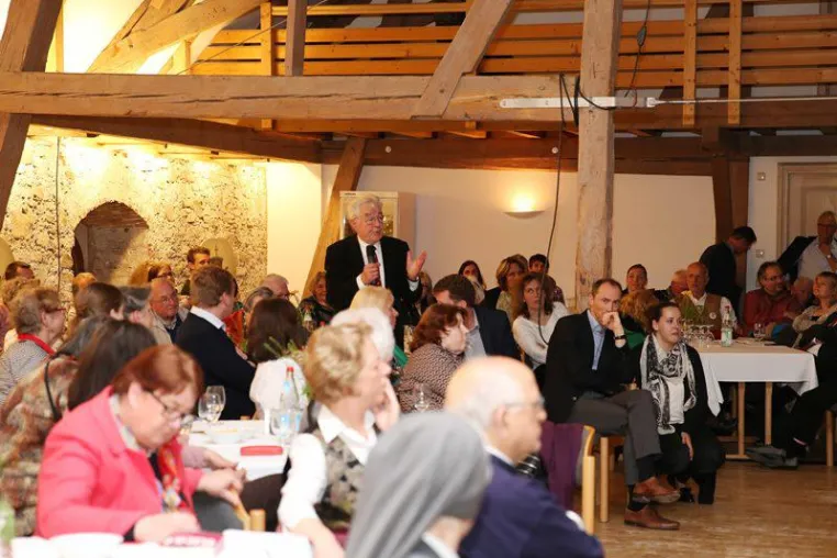 Förderungen über 2 Millionen Euro - Don Bosco Stiftungszentrum im Jahresrückblick 2016 Bild: Förderungen über 2 Millionen Euro - Don Bosco Stiftungszentrum im Jahresrückblick 2016