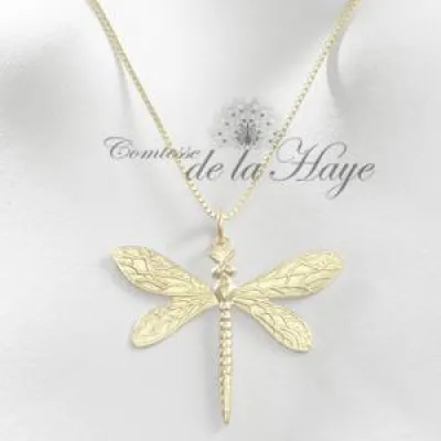Luxusbabe.de präsentiert Schmuck von Comtesse De La Haye Bild: Luxusbabe.de präsentiert Schmuck von Comtesse De La Haye