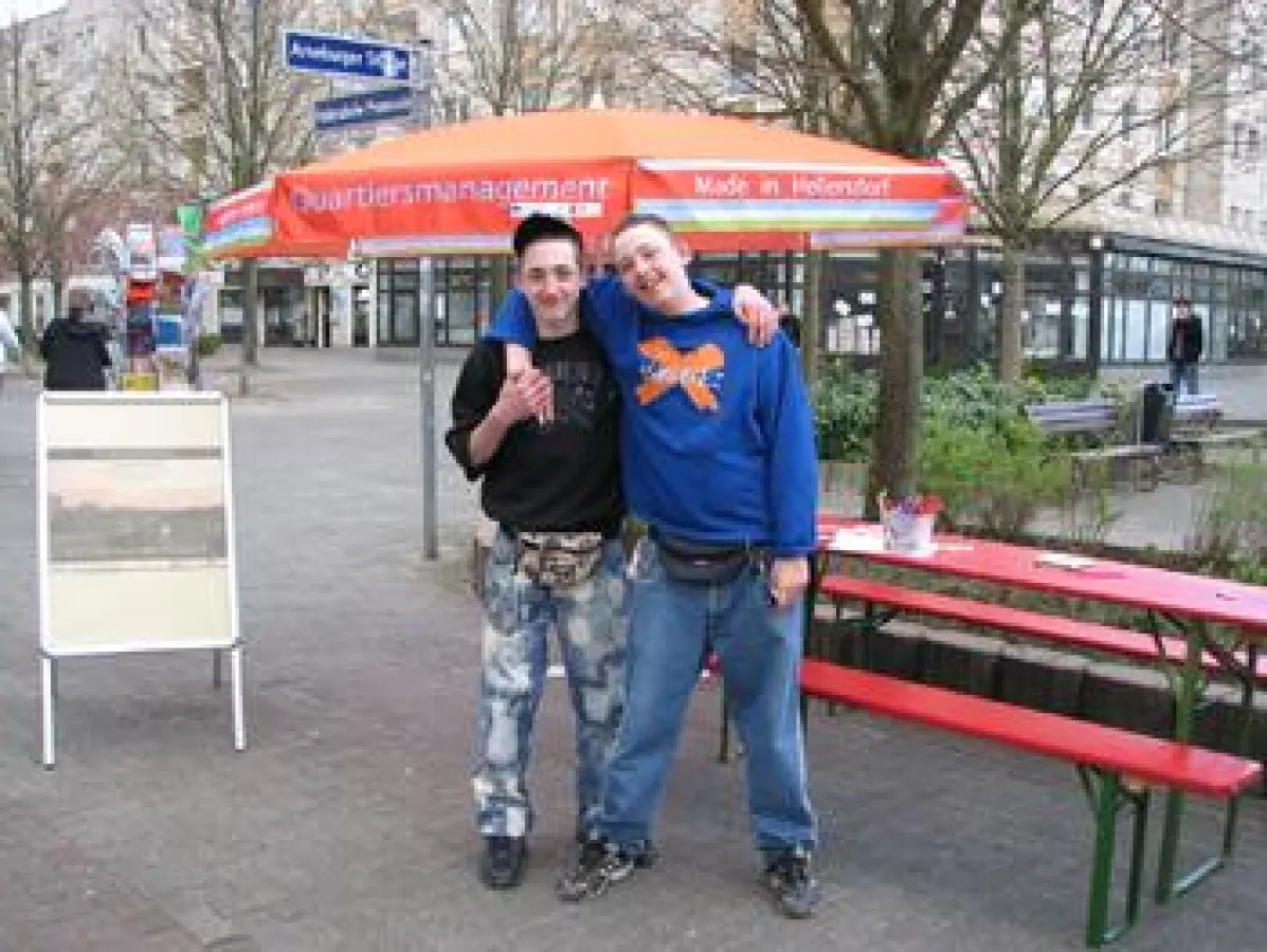 In der Fußgängerzone Hellersdorfer Promenade