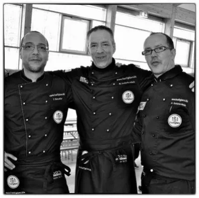 Bild: Open-Air-Kochshow beim „DIE ZEIT-Kochtag“ am 17. April 2015 im Romantik Hotel Schloss Rheinfels