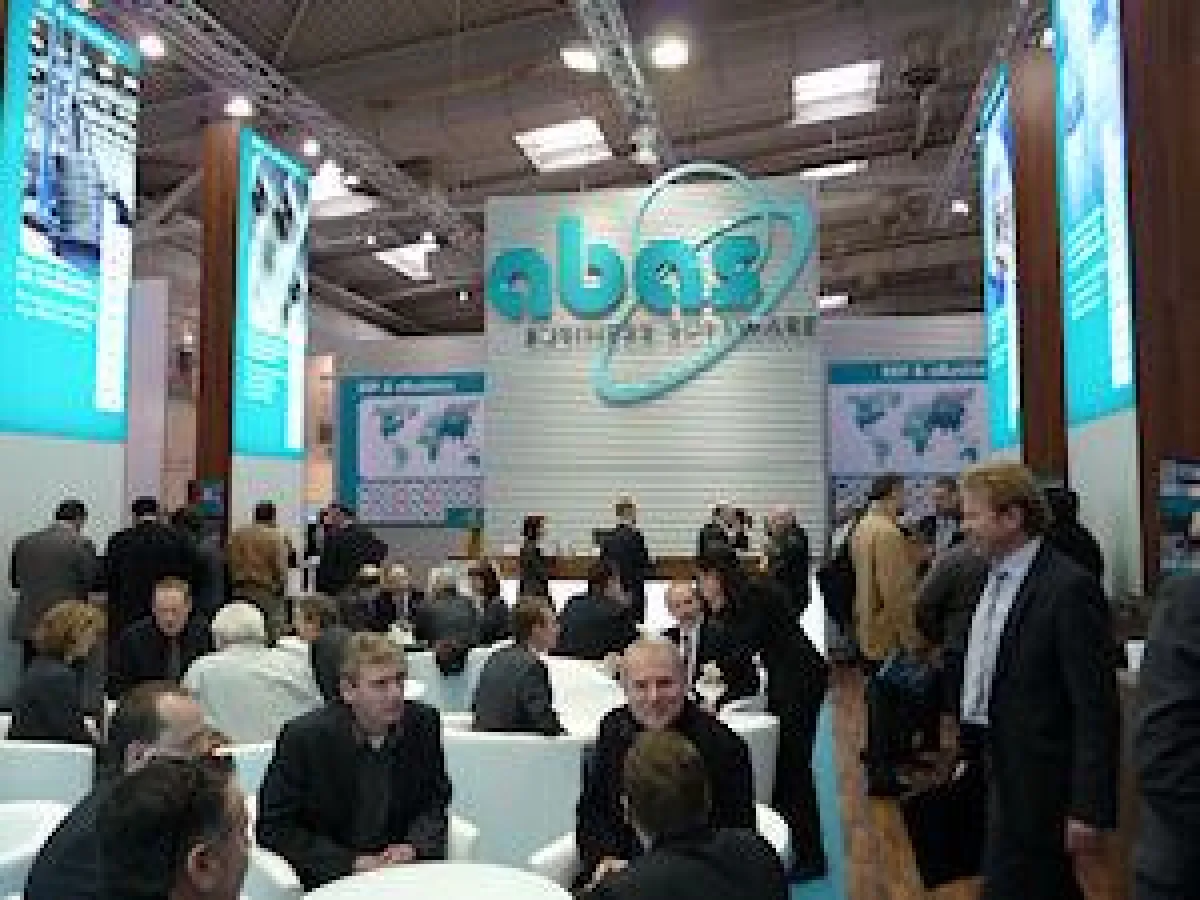 Gut besucht: CeBIT-Messestand der ABAS Software AG