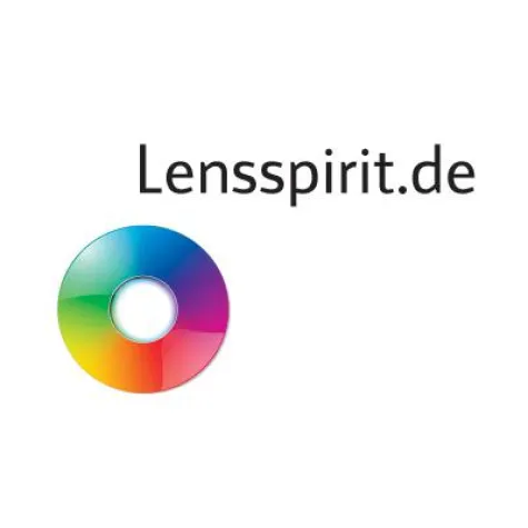 Bild: Die revolutionäre Farb-Kontaktlinse Air Optix Colors