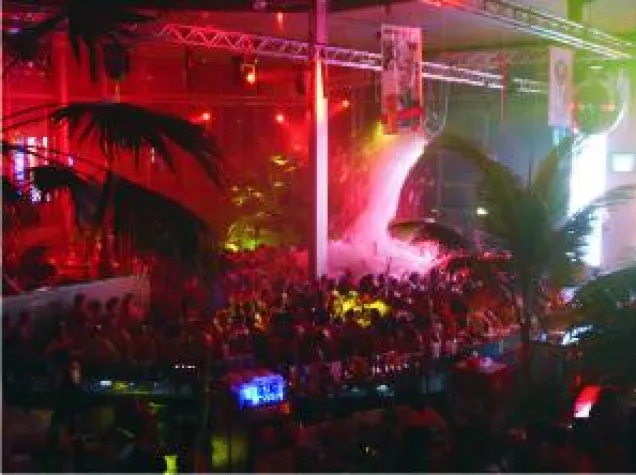 Bild: Ein Jahr GALAXY ERDING - Rutschen & Rekorde & Riesenpartys