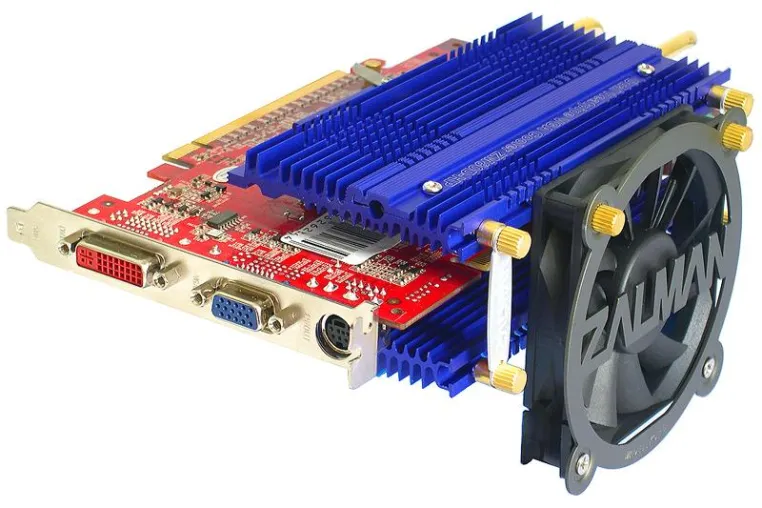 Passiv gekühlte NVIDIA GeForce 7600 GT 256MB sorgt für Ruhe im PC Bild: Passiv gekühlte NVIDIA GeForce 7600 GT 256MB sorgt für Ruhe im PC